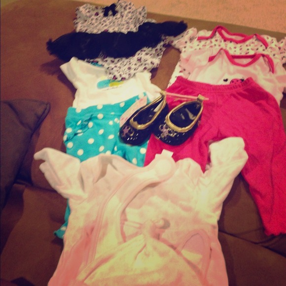 Baby 3m old gently worn / once or never