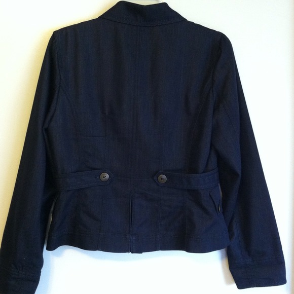 *** Host Pick*** Dark denim blazer - Picture 2 of 3