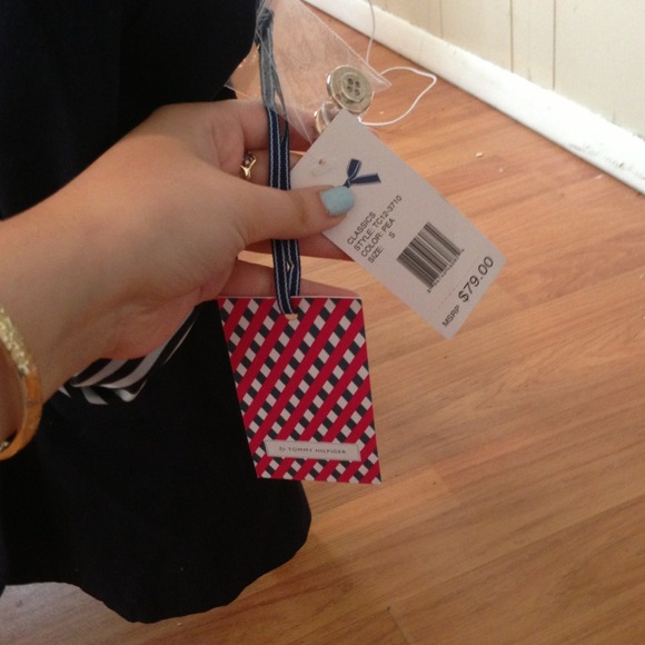 🚨Sold Navy blue Junior Tommy Hilfiger blazer - Picture 4 of 4