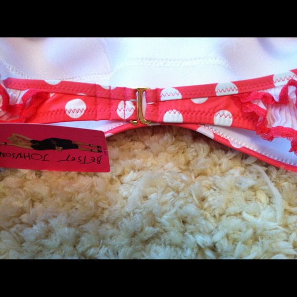 ✖️✖️SOLDDDD✖️✖️✖️✖️BETSEY JOHNSON BATHINGSUIT TOP - Picture 3 of 4