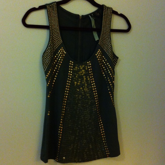 Army green sequenced top by wilster