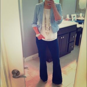 *Sold in bundle Ivory blouse
