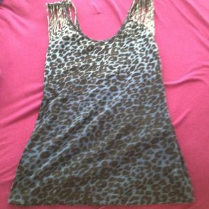 Ombré leopard print top