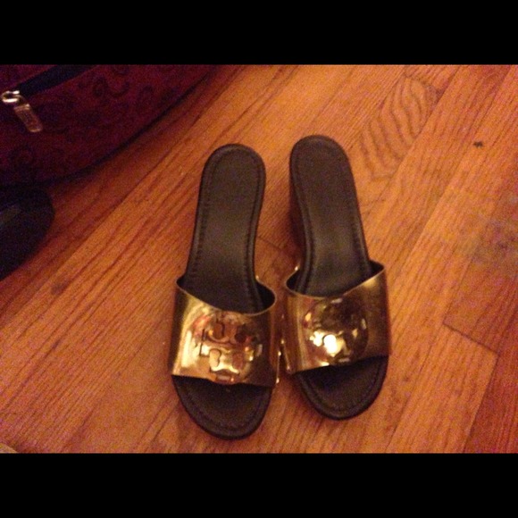Tory wedges gold/ brn size 10- no trades - Picture 3 of 3