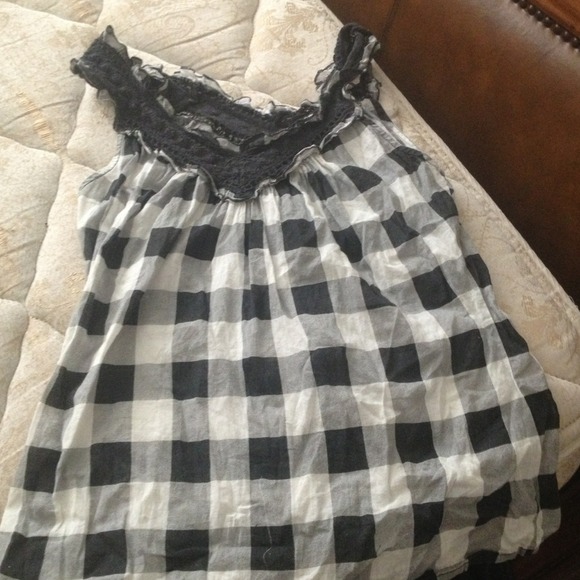 Flared checked top