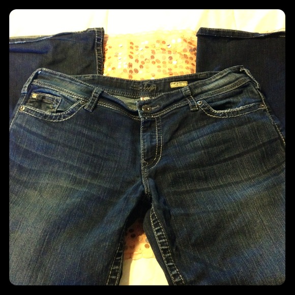 Sold Reduced!Silver Jeans "Suki Surplus" sz 36x32