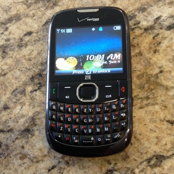 Used Verizon ZTE phone
