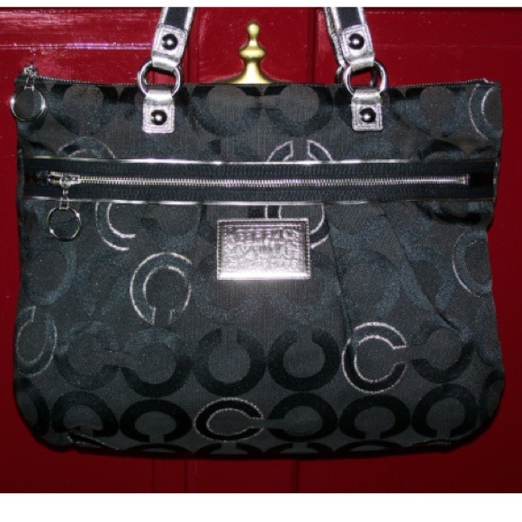 Coach Poppy Shoulder Bag