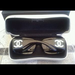 Not 4 Sale Chanel Logo Black Sunglasses Authentic