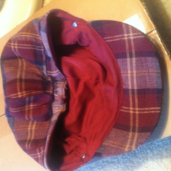 ❌SOLD IN BUNDLE❌ - Picture 3 of 3