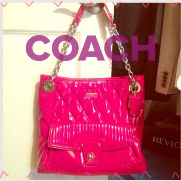 Coach Handbags - 🎉HPx2!!🎉 Coach Poppy liquid slim tote