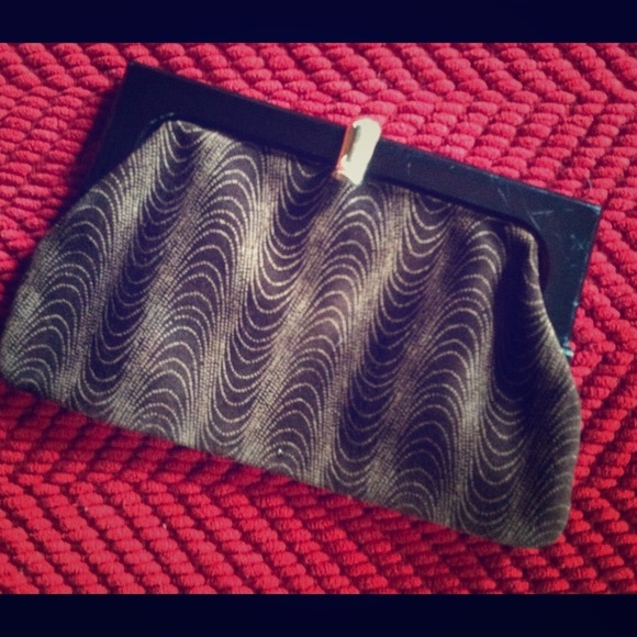 Brown suede 1980's Italian clutch HOT! - Picture 1 of 4