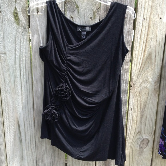 Black dressy tank XL