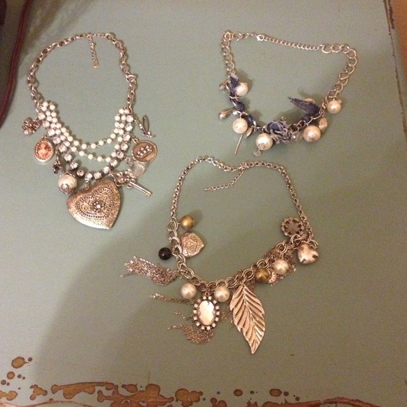 Set of three bling charm necklaces!