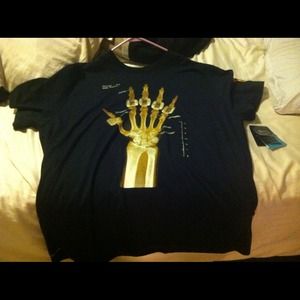 Brand new with tags nike T-shirt