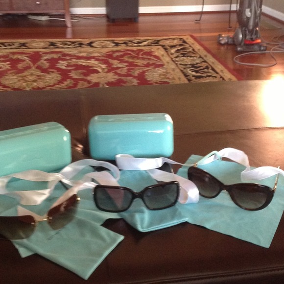 Tiffany & Co. Accessories - Authentic tiffany glasses