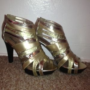 Gold heels Gold heels