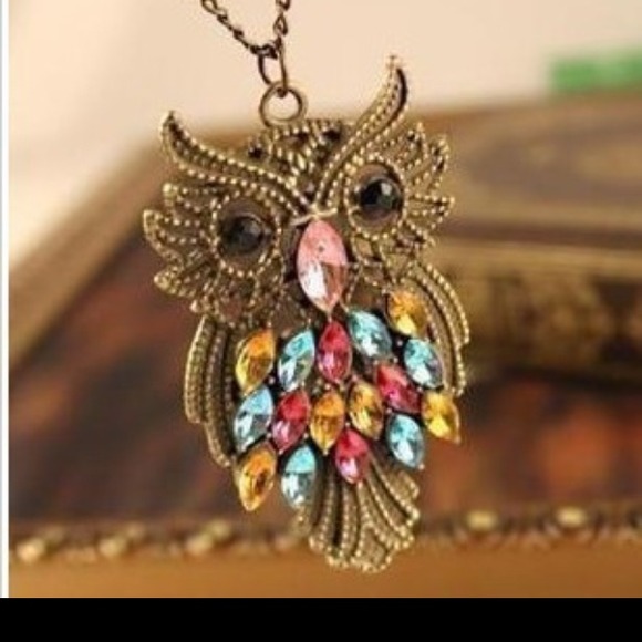Jewelry - necklaces - Owl, butterfly or deer ! Choose