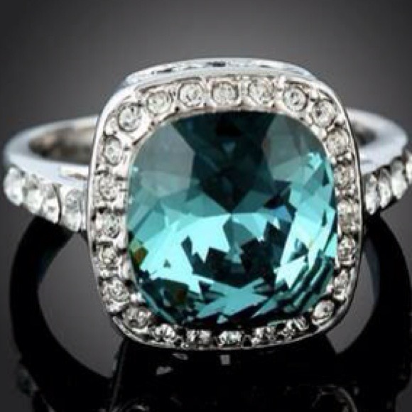 Indian Sapphire Crystal Ring