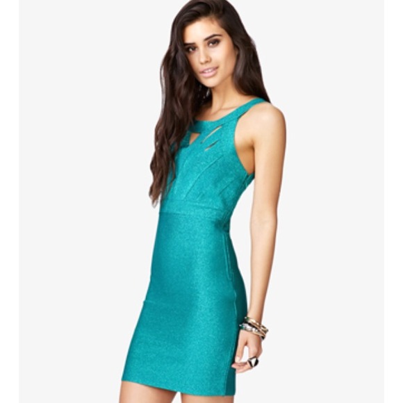 Mettalic green bodycon dress - Picture 2 of 3