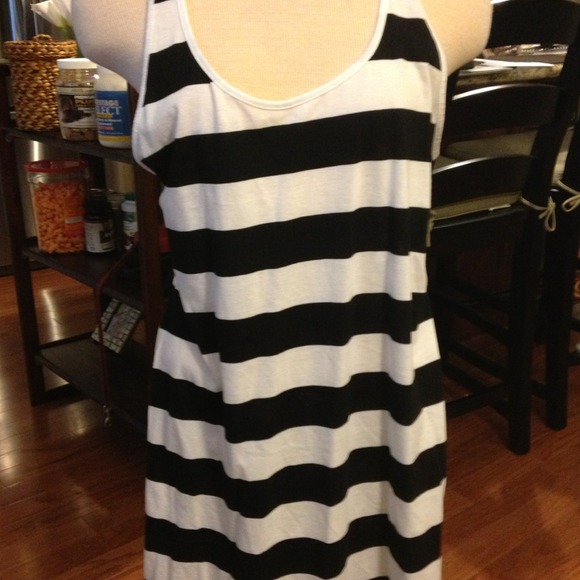 🌟🌟SOLD IN BUNDLE🌟🌟Tee shirt dress