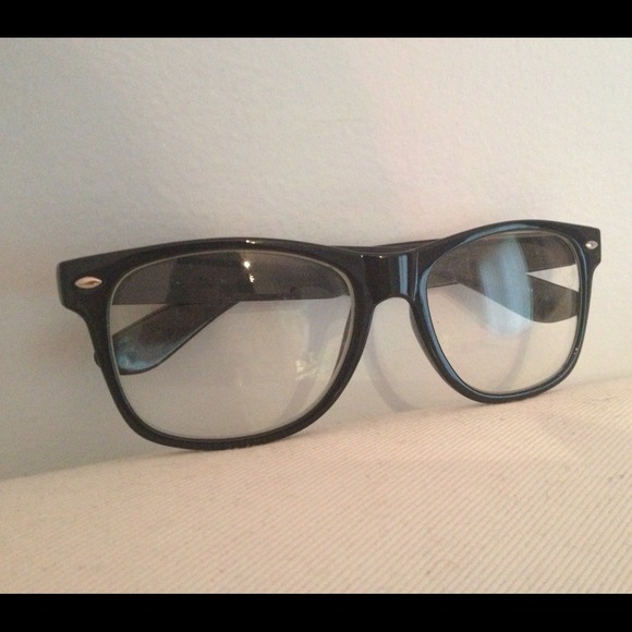 Hipster/nerd glasses