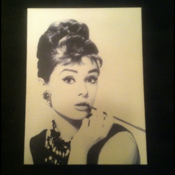 ❌SOLD❌Audrey Hepburn Canvas- Wall Decor