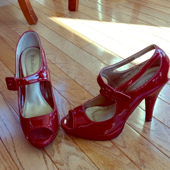 TRADED Maurice's Red Patent Shoes