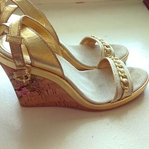 Reduced price!Authentic coach wedge sandals size 7