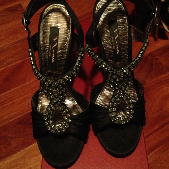 mia night sandals