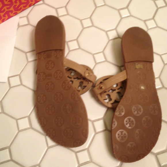 SOLD ON EBAY TORY BURCH NUDE MILLER SANDAL - Picture 3 of 4