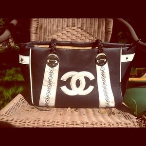 Chanel purse 🙅RESERVED🙅
