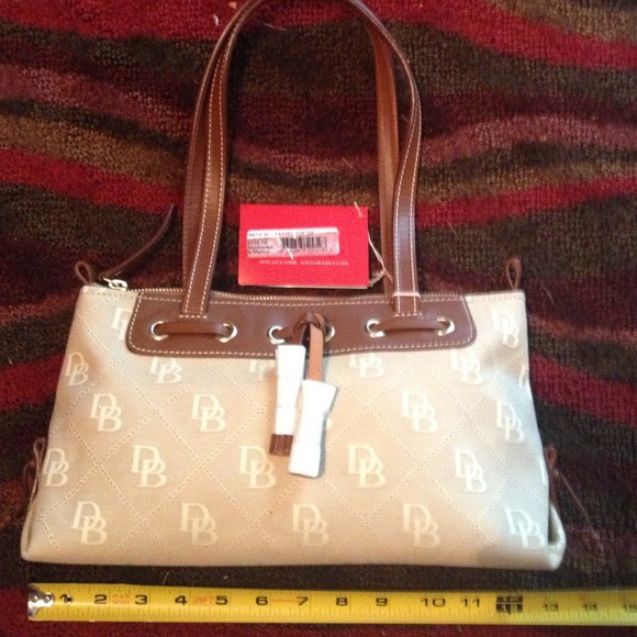 Dooney & Bourke shoulder handbag NWT