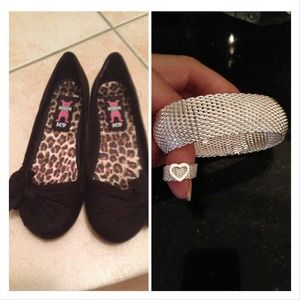 Shoes & jewelry bundle