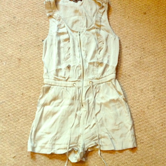 Grey ruffle romper