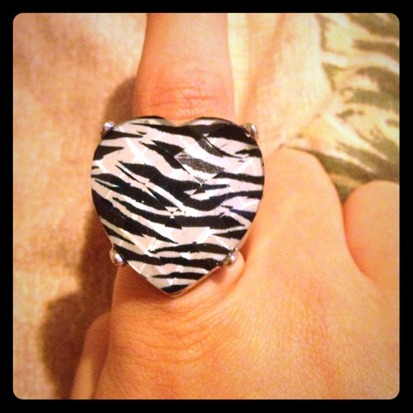 Stretch ring