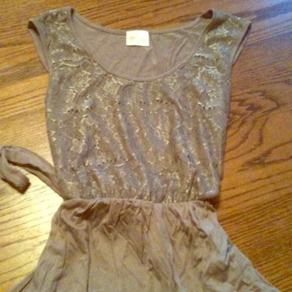 Grayish/ purple top