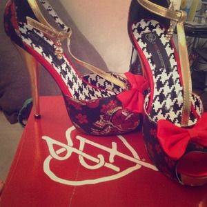 Death Dance Platform