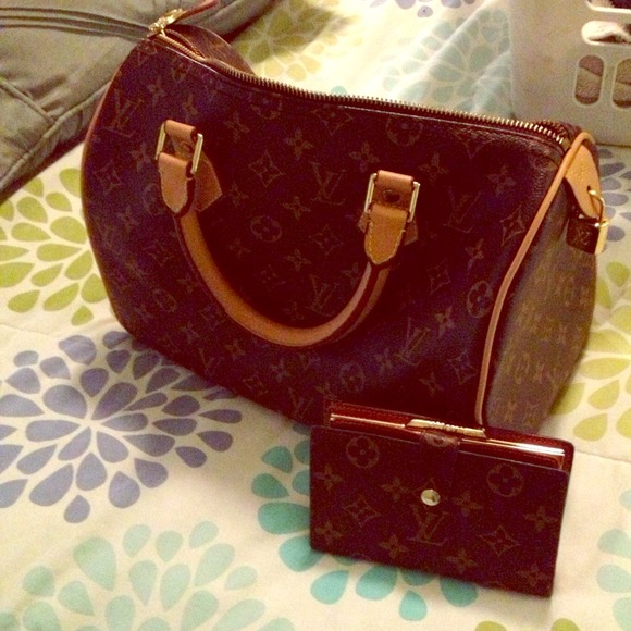 Purse n wallet! +lock n key!