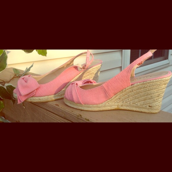 ******SOLD*****Pink espadrilles ..
