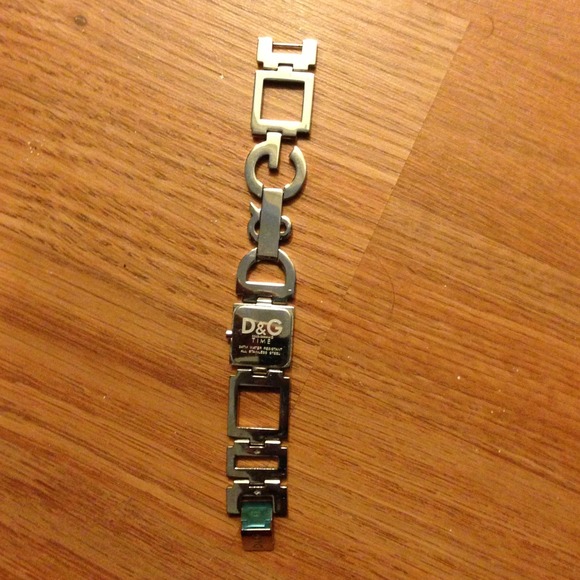 Reduced Authentic Dolce & Gabbana Watch. Must Sale - Picture 2 of 4