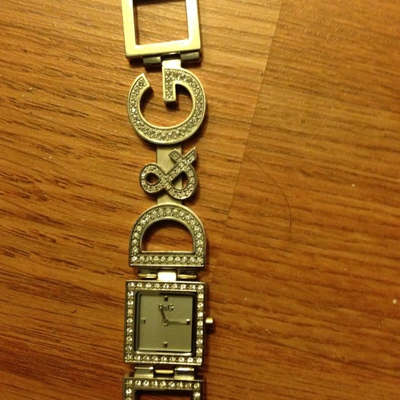 Reduced Authentic Dolce & Gabbana Watch. Must Sale - Picture 3 of 4