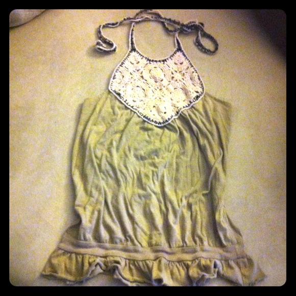 Halter tank with a scrunchy bottom 💖💕