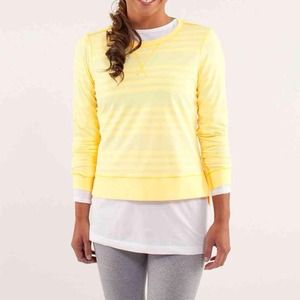 Lululemon Warm Up Crew