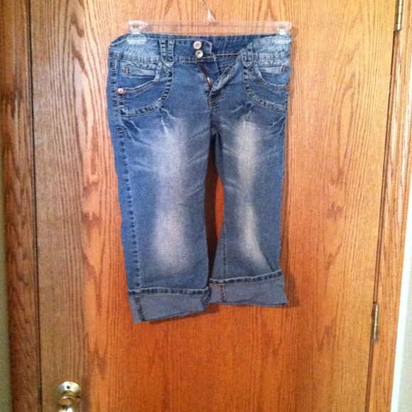 Capris