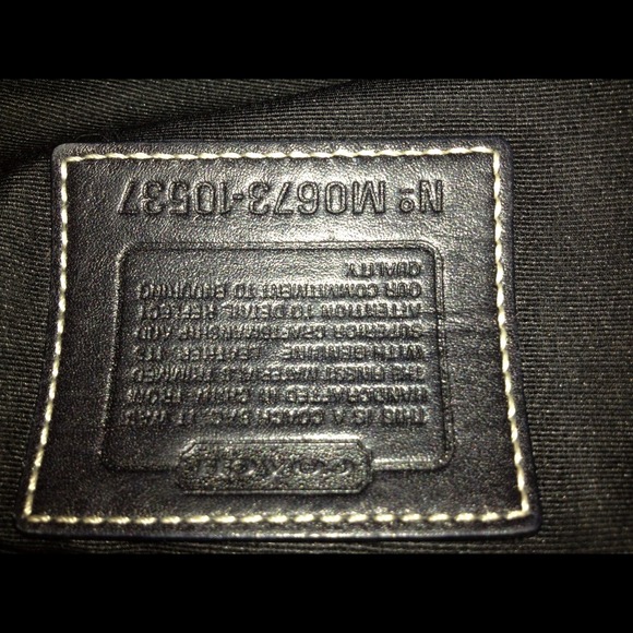 Coach purse - Picture 2 of 2