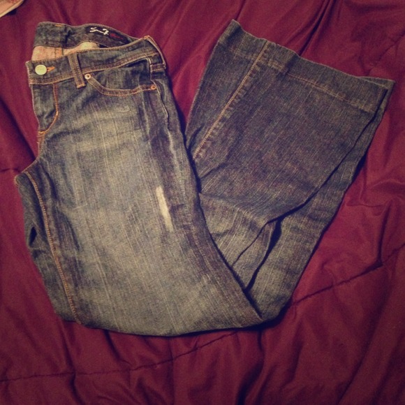 Seven7 Premium flares