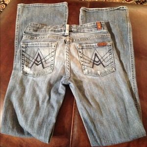 7 for all Mankind Jeans - 7 for all Mankind distressed A pocket jean 7 for all Mankind Jeans - 7 for all Mankind distressed A pocket jean