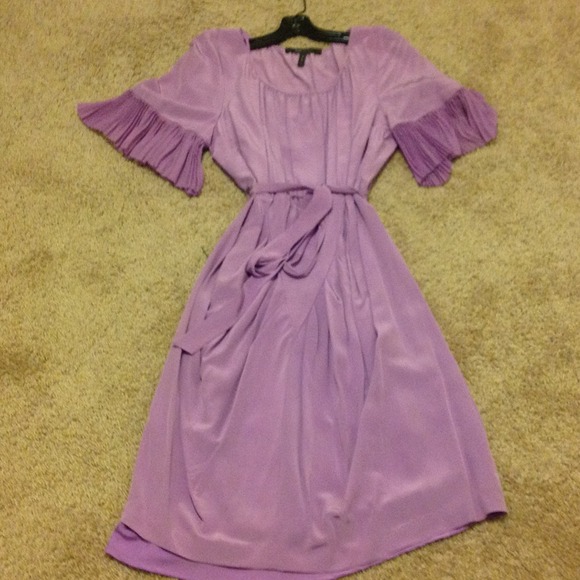 HP 11/1 🎀🎀BCBG MAXAZRIA Silk Dress🎀🎀 - Picture 3 of 4