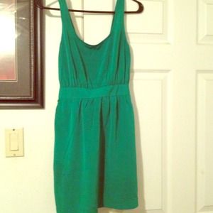 🚫TRADED🚫 Green dress (forever21)